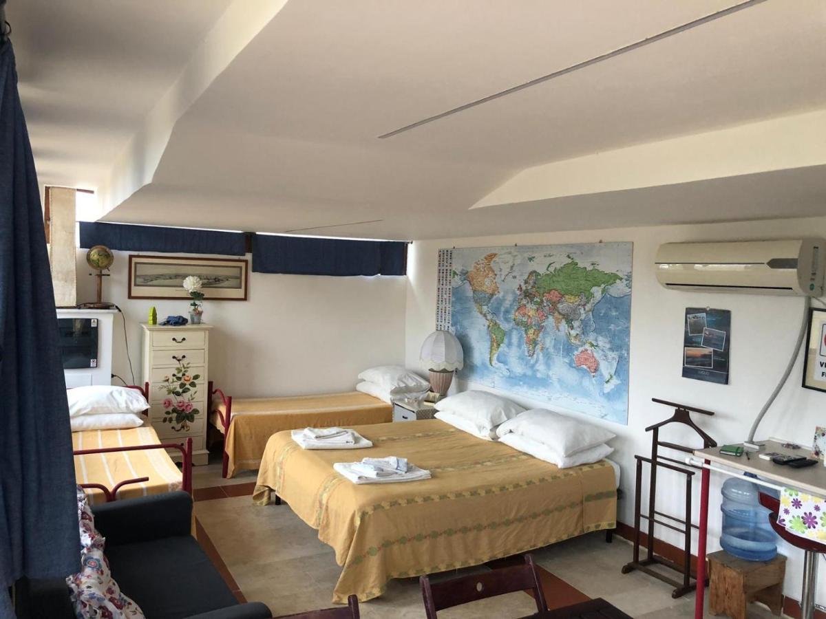 Camilla House Bed & Breakfast Santa Marinella Exterior photo